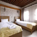 Anatelein Cave Üçhisar