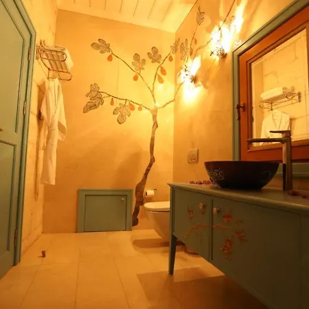 Anatelein Cave Hotel 4*