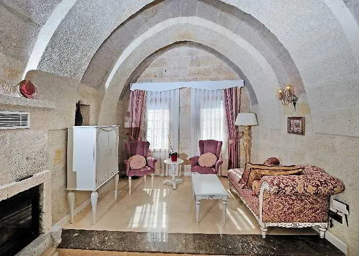 Anatelein Cave Üçhisar