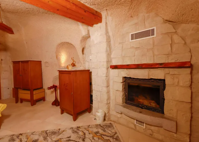 Anatelein Cave Hotel