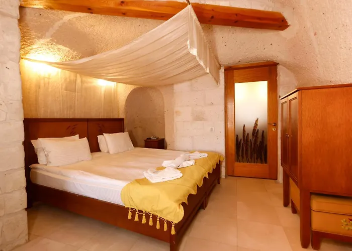 Anatelein Cave Üçhisar