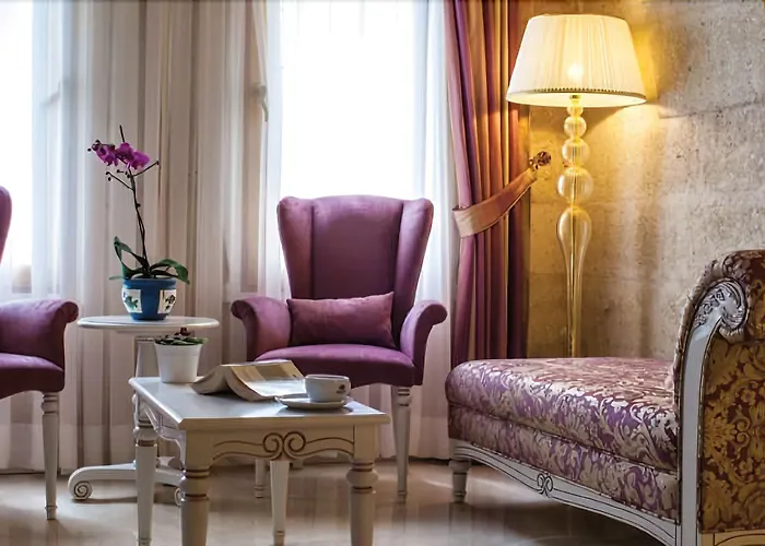 Anatelein Cave Üçhisar