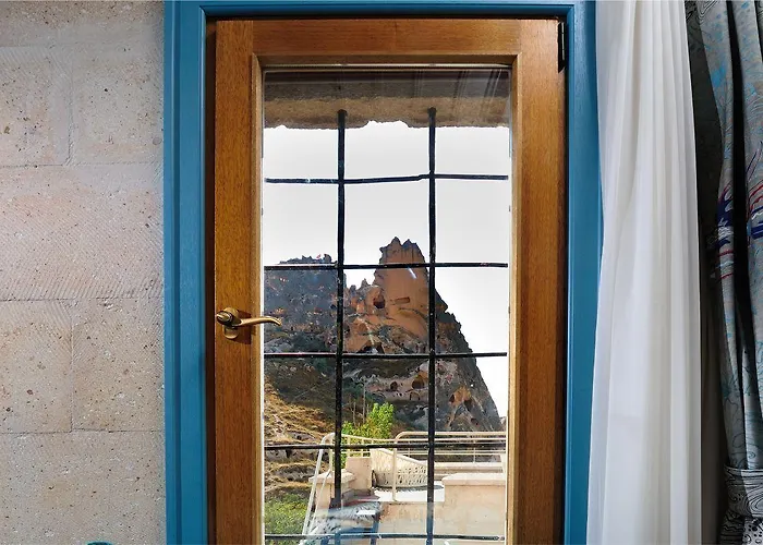 Anatelein Cave Szálloda 4*